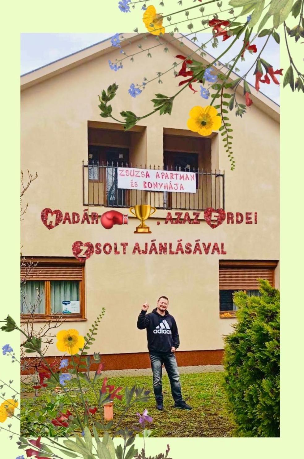 Zsuzsa Apartman Гайдусобосло Екстер'єр фото